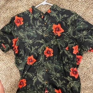 American Eagle Flower Button-Up Shirt